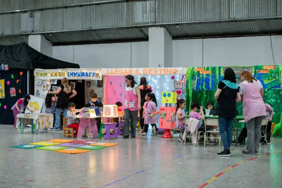 photo_5073630543508868550_y