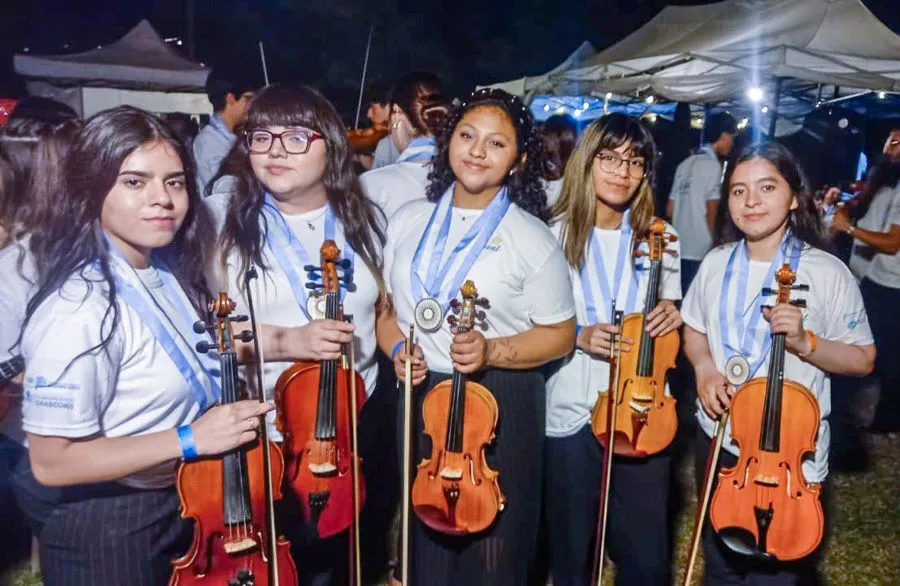 photo_5037614236251041197_y