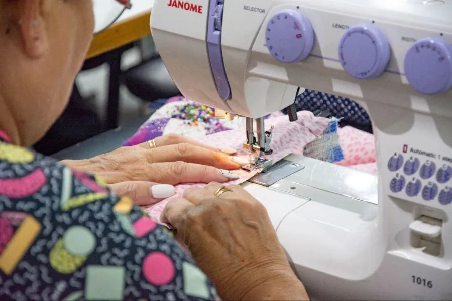 photo_5073767441292701229_y