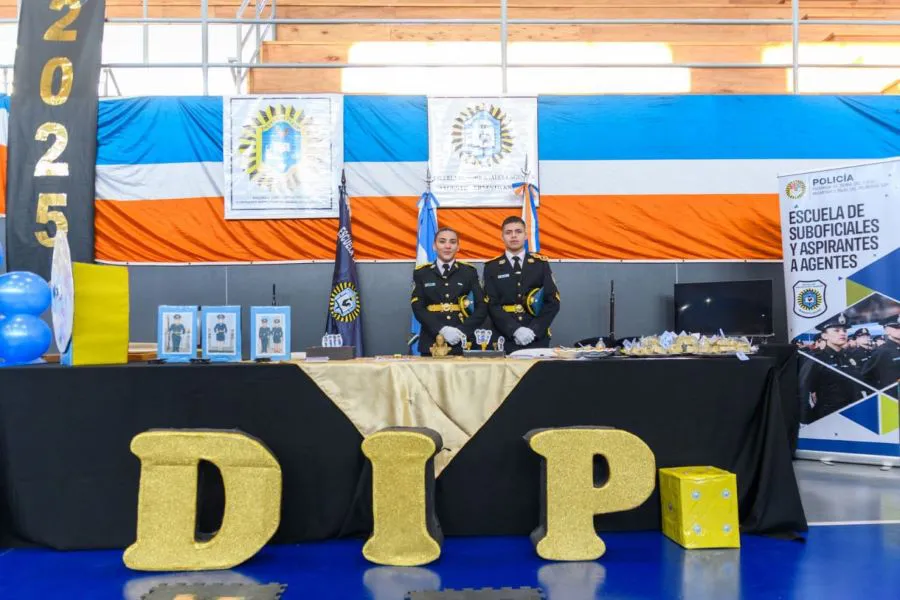 photo_4956437559060311704_y