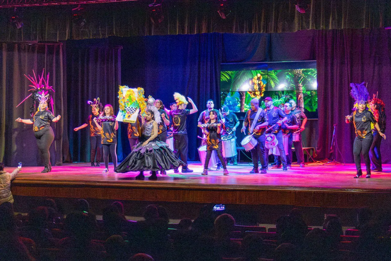 photo_5039990740440166000_y