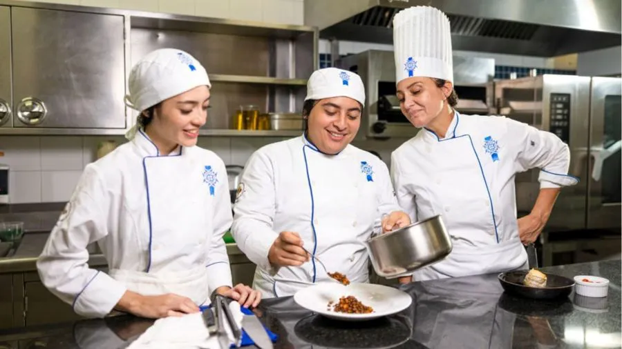 WhatsApp Image 2025-10-14 at 15.26.55