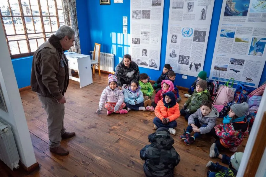 photo_5141152282711273488_y