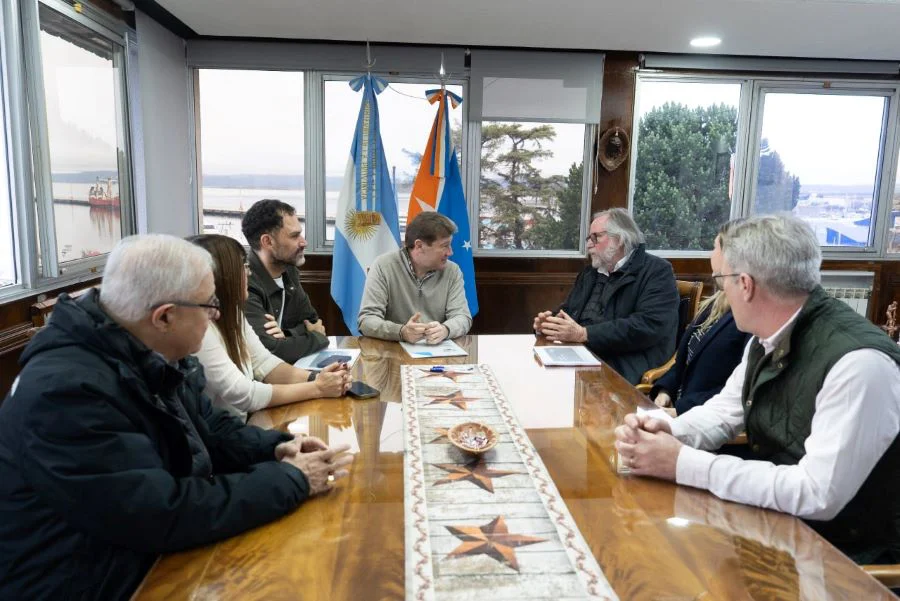 La empresa Plásticos de la Isla Grande S.A. busca una inversión acuícola en Tolhuin