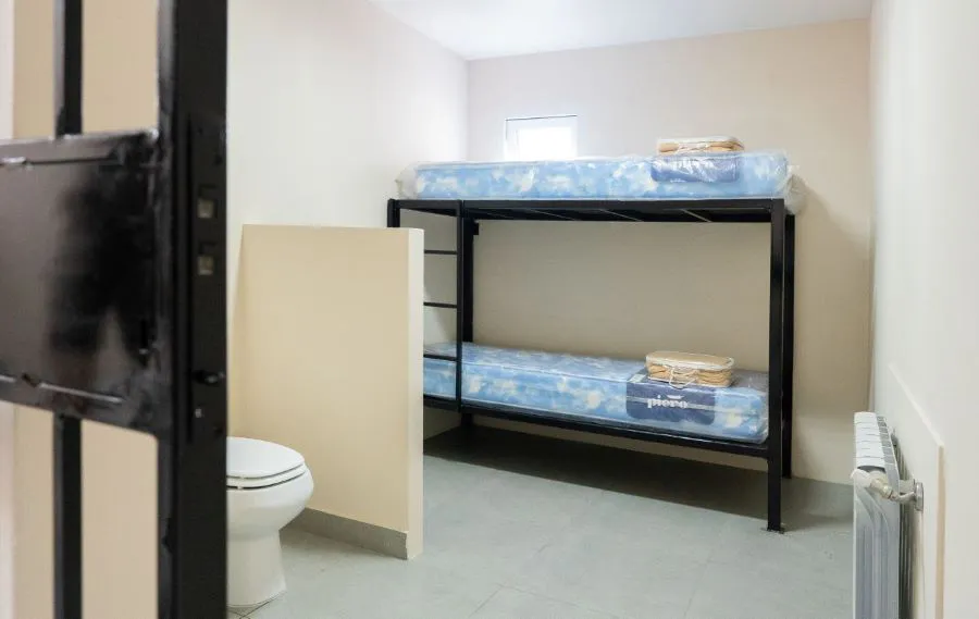 photo_4927489505258834736_y