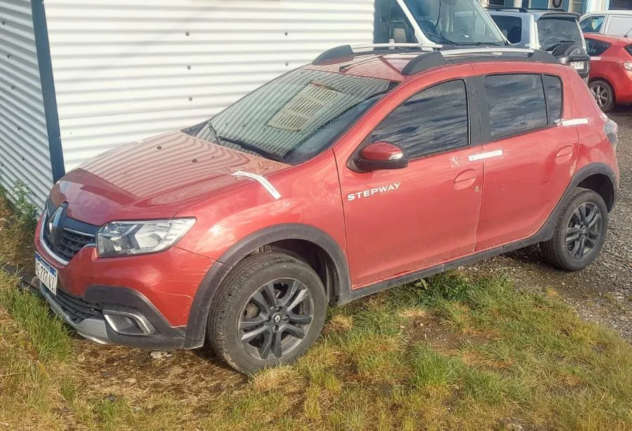 Imagen de WhatsApp 2025-12-11 a las 00.21.13_23ddfd0e