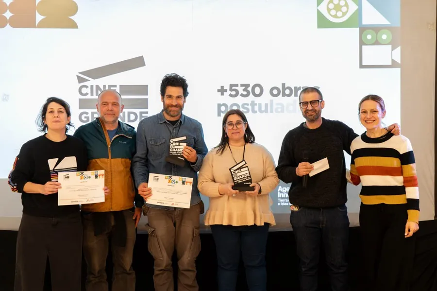 photo_5098386202423308214_y