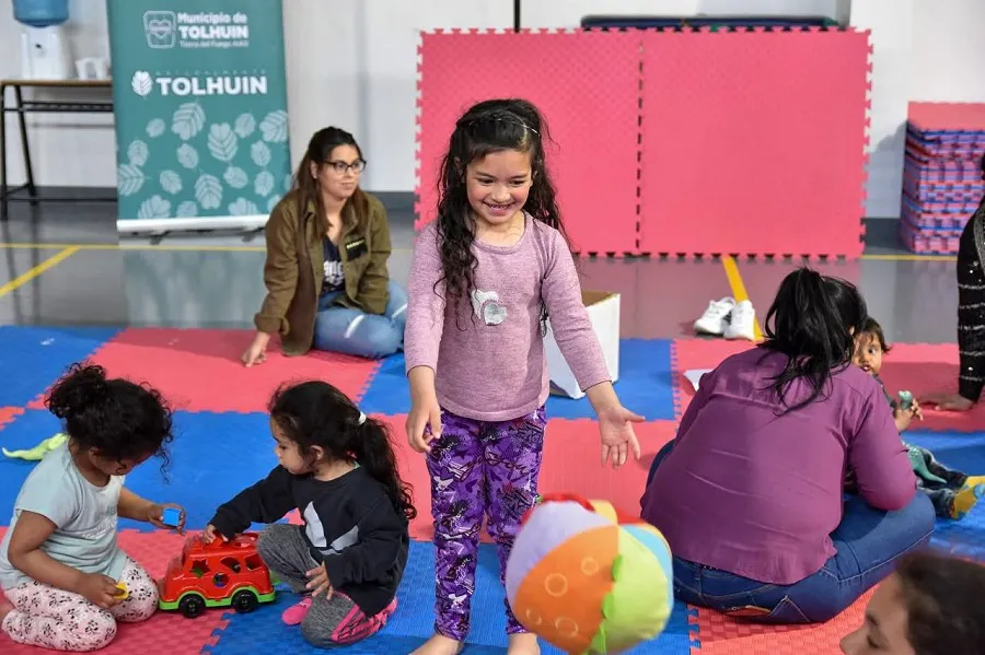 photo_5116115973450083434_y