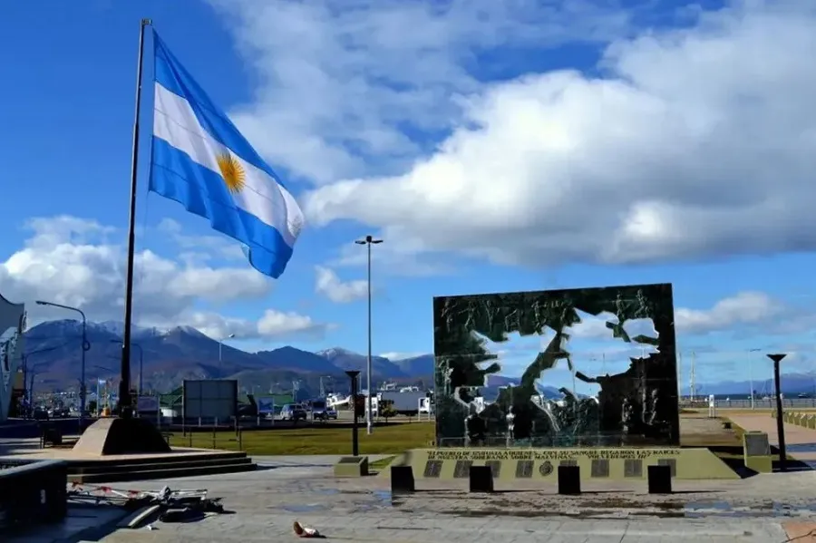 Se realizará este jueves el ciclo “Cine por Malvinas” en el IPES “Florentino Ameghino”
