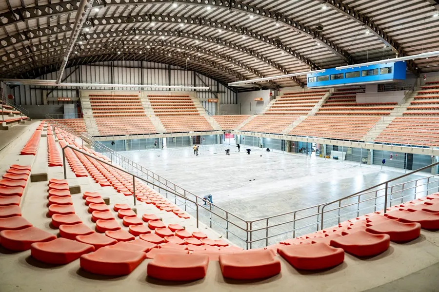 “Estamos a un paso de terminar con la obra civil del microestadio”