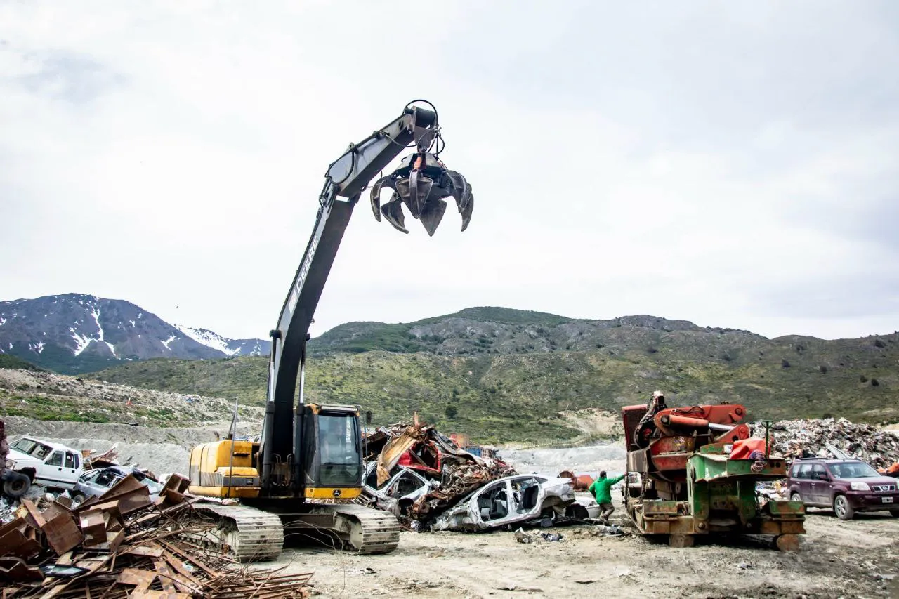 photo_5062155494696791679_y