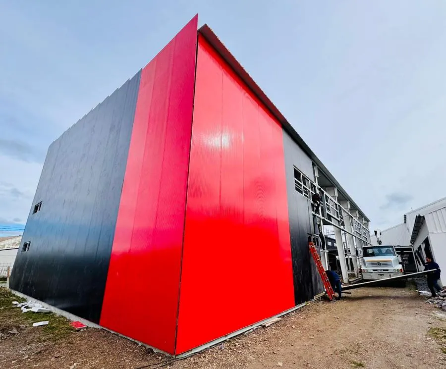 photo_4947351079008013318_y