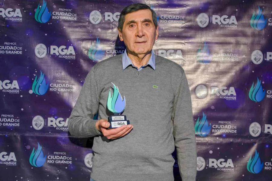 photo_4944977332184133047_y