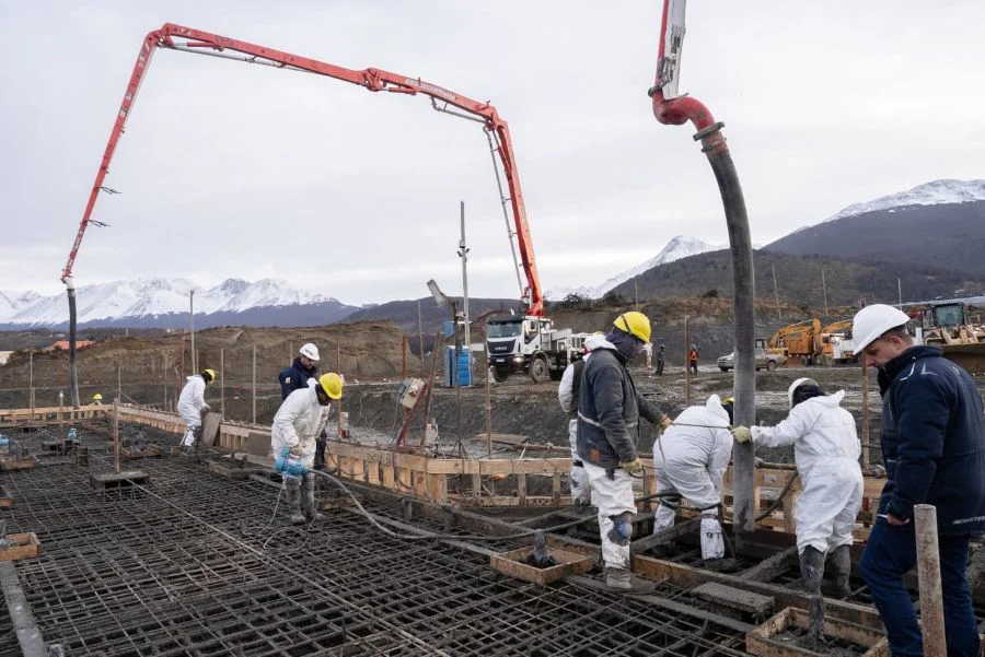 Continúan avanzando las obras de la nueva usina eléctrica en Ushuaia