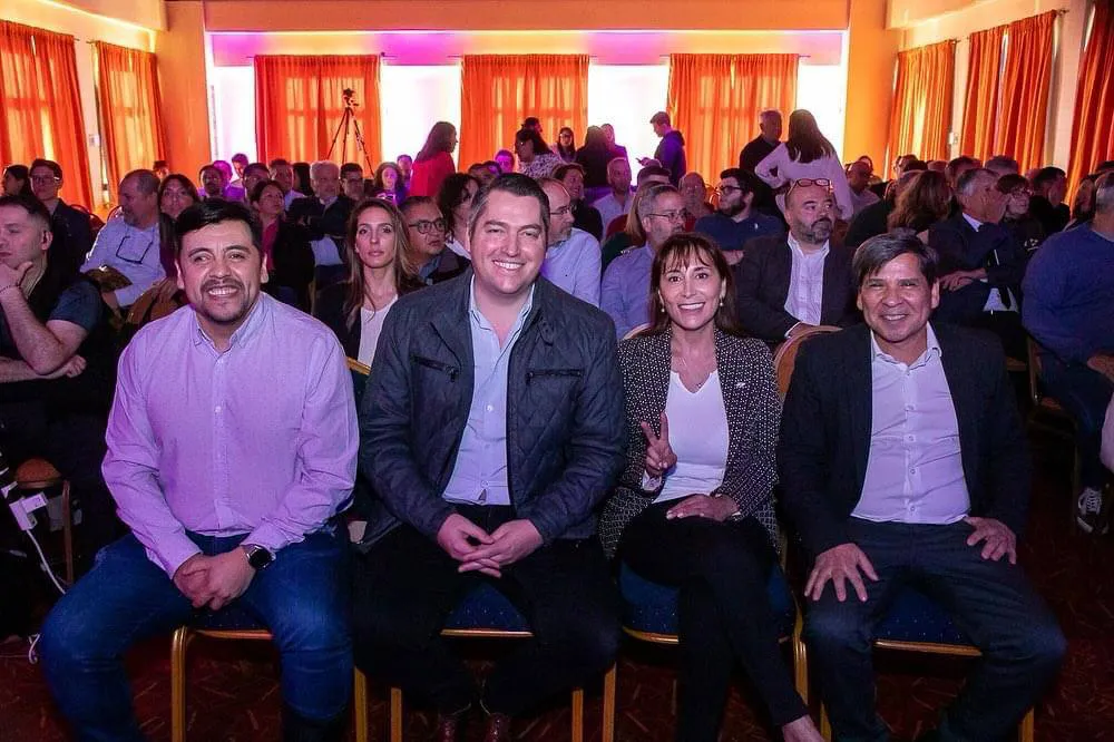 Harrington participó en el congreso internacional de Finnova Motores del Desarrollo (1)