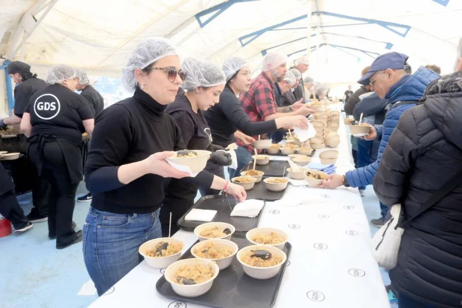 photo_5145805441693584153_y