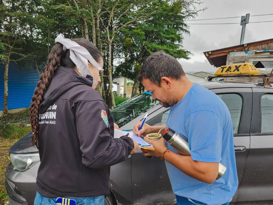 photo_5134220166844582794_y