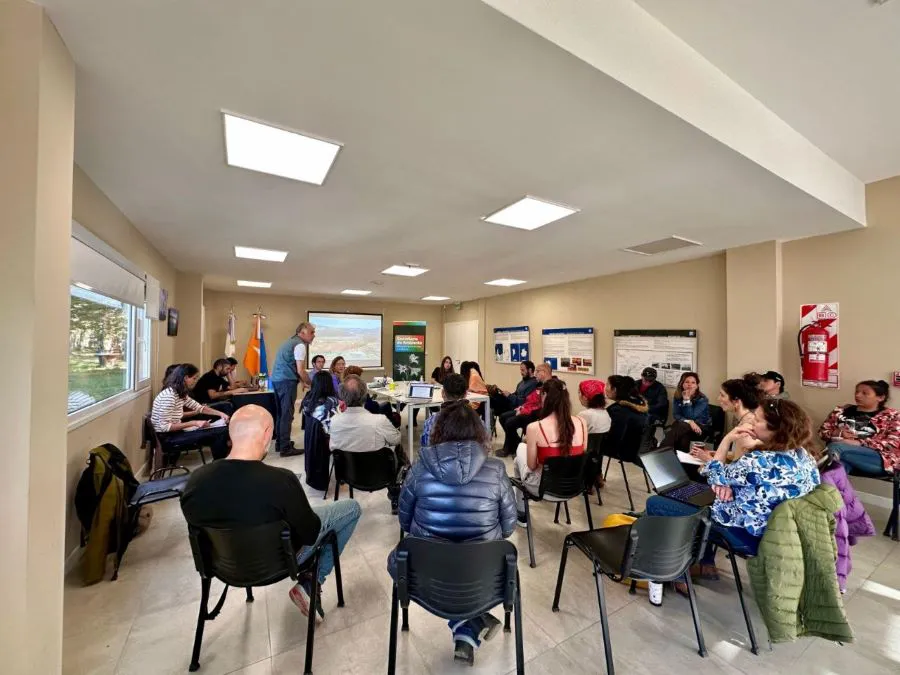 photo_5136635845426655184_y