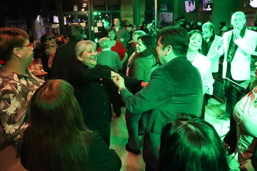 Los antiguos pobladores de Tolhuin fueron agasajados por el Aniversario de la ciudad (3)