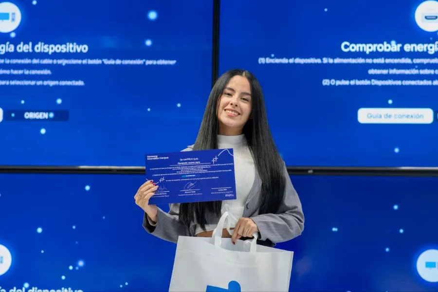 photo_5001273508646030108_y