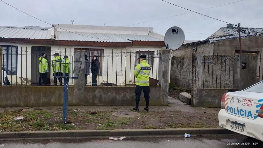 Allanaron y lograron identificar al presunto asaltante de la panadería “La Fueguina” (1)
