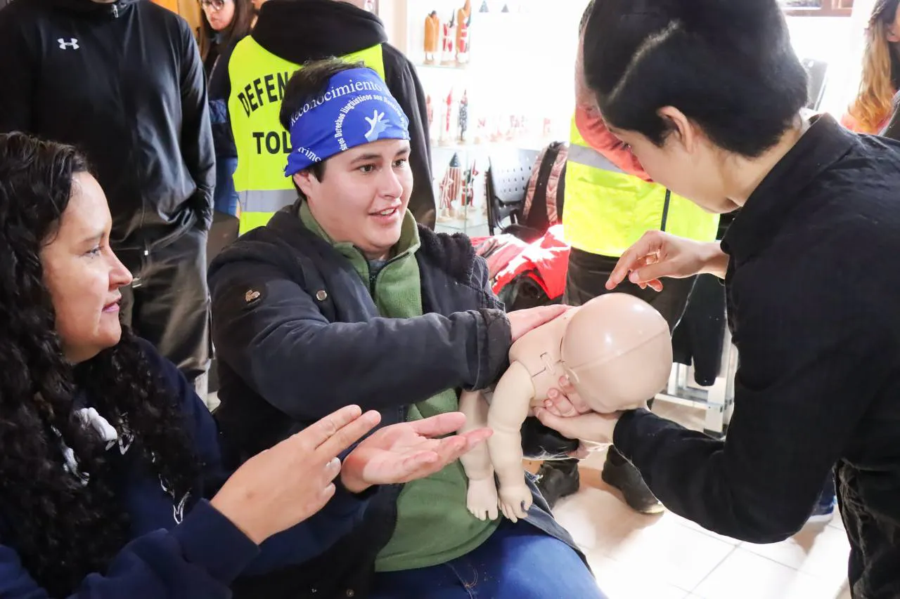 Capacitación en primeros auxilios y RCP para personas sordas e hipoacúsicas en Tolhuin (2)