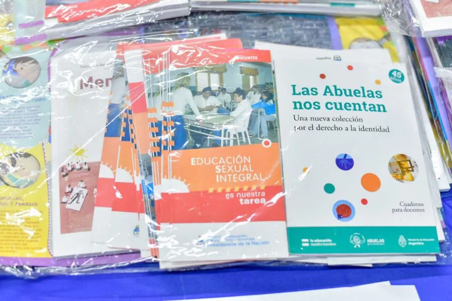 photo_5044274390497341022_y