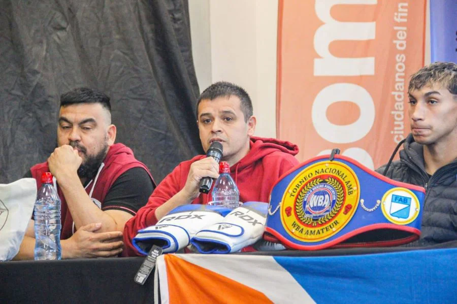 photo_5030629275106741224_y