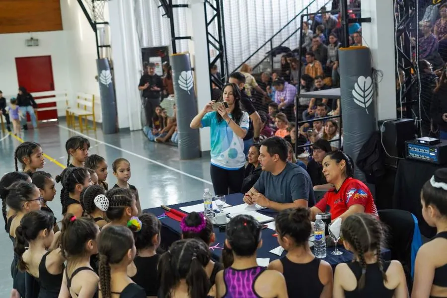 photo_5039599181156691537_y