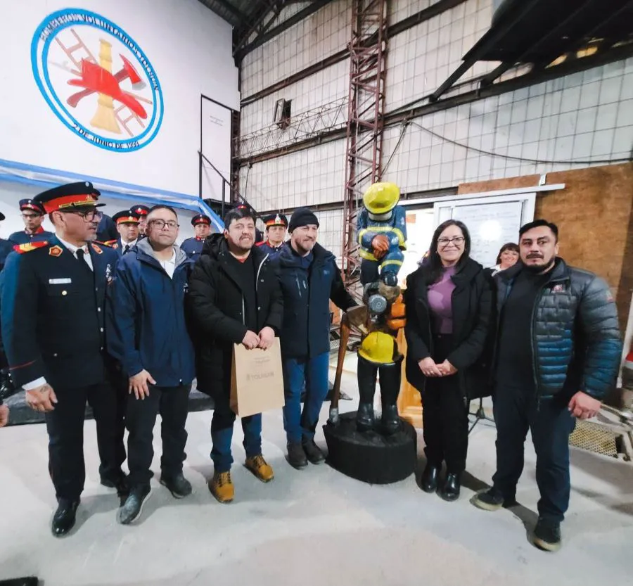 photo_5042285026070343752_y