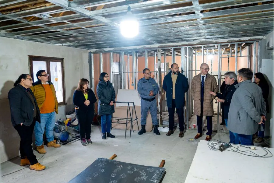 photo_5039819689072635808_y