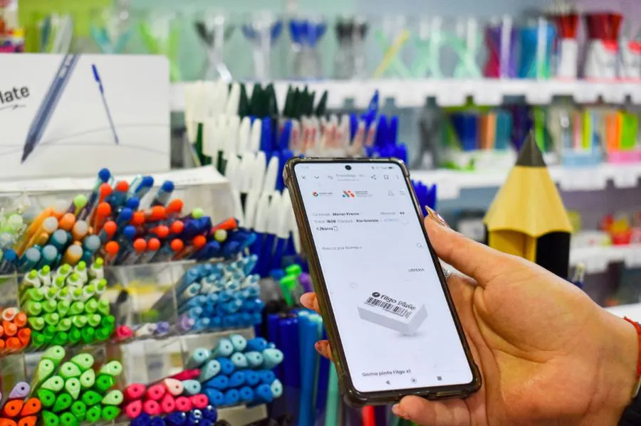 photo_5082688006762114536_y