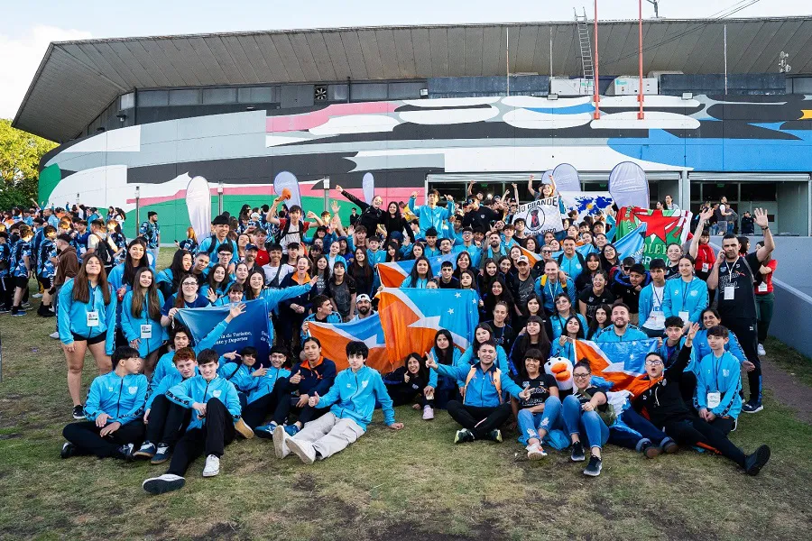 La delegación fueguina participó de la apertura de los Juegos Deportivos Nacionales Evita (1)