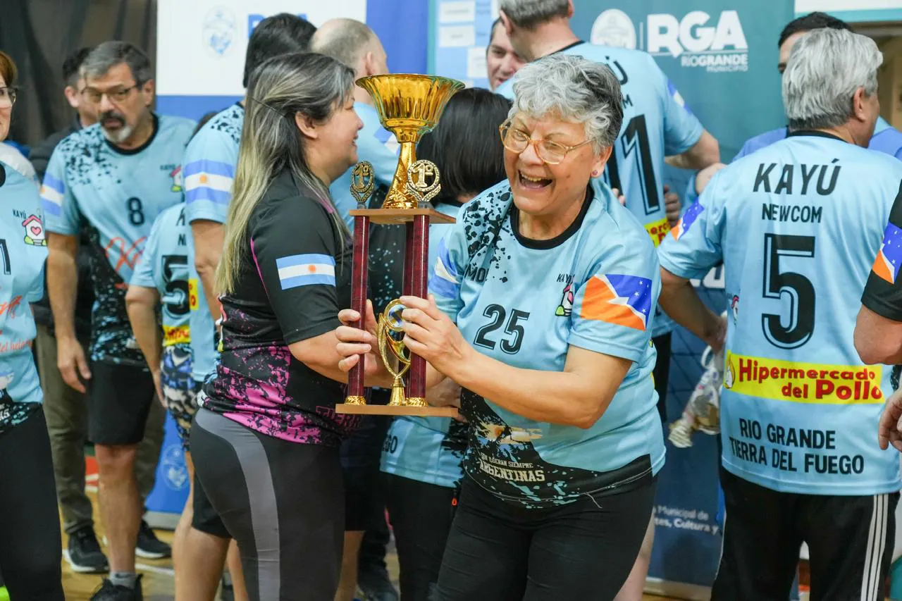 Concluyó la 1ª Liga Municipal de Newcom Provincial en la ciudad de Río Grande  (1)