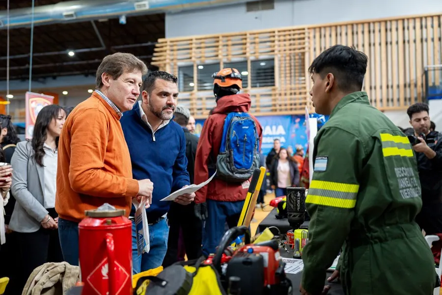 photo_5019301389054094978_y