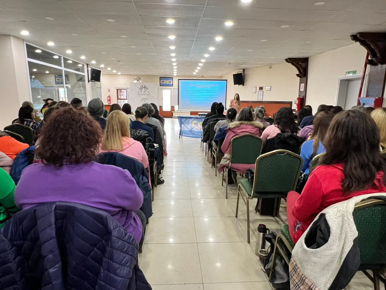 Capacitación sobre estrategias de abordaje y comunicación a las personas con autismo