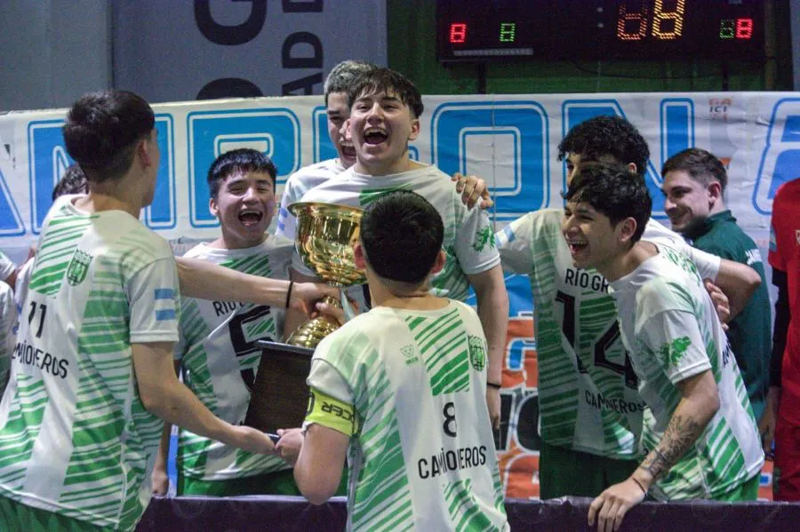 photo_5184167977908547006_y