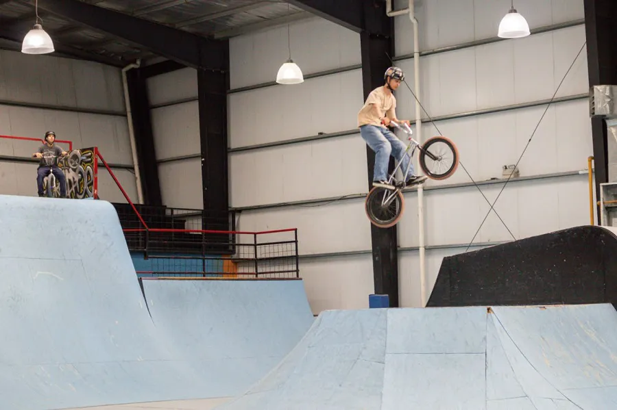 Jóvenes fueguinos participarán del campeonato de BMX en Maligno Park en Córdoba (2)