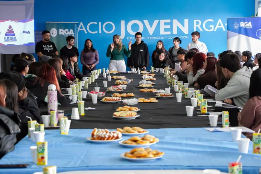 photo_4958996234287296296_y