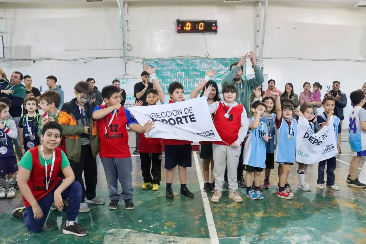 Tolhuin fue sede de un Encuentro Provincial de Básquet mini y pre mini (4)